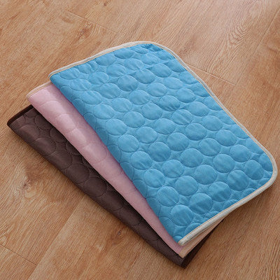 Pink cooling mat detail